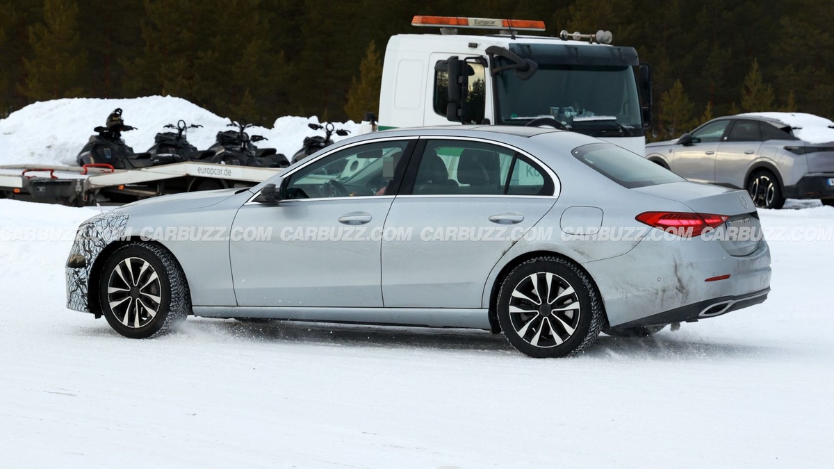 Фото carbuzz.com  📷
