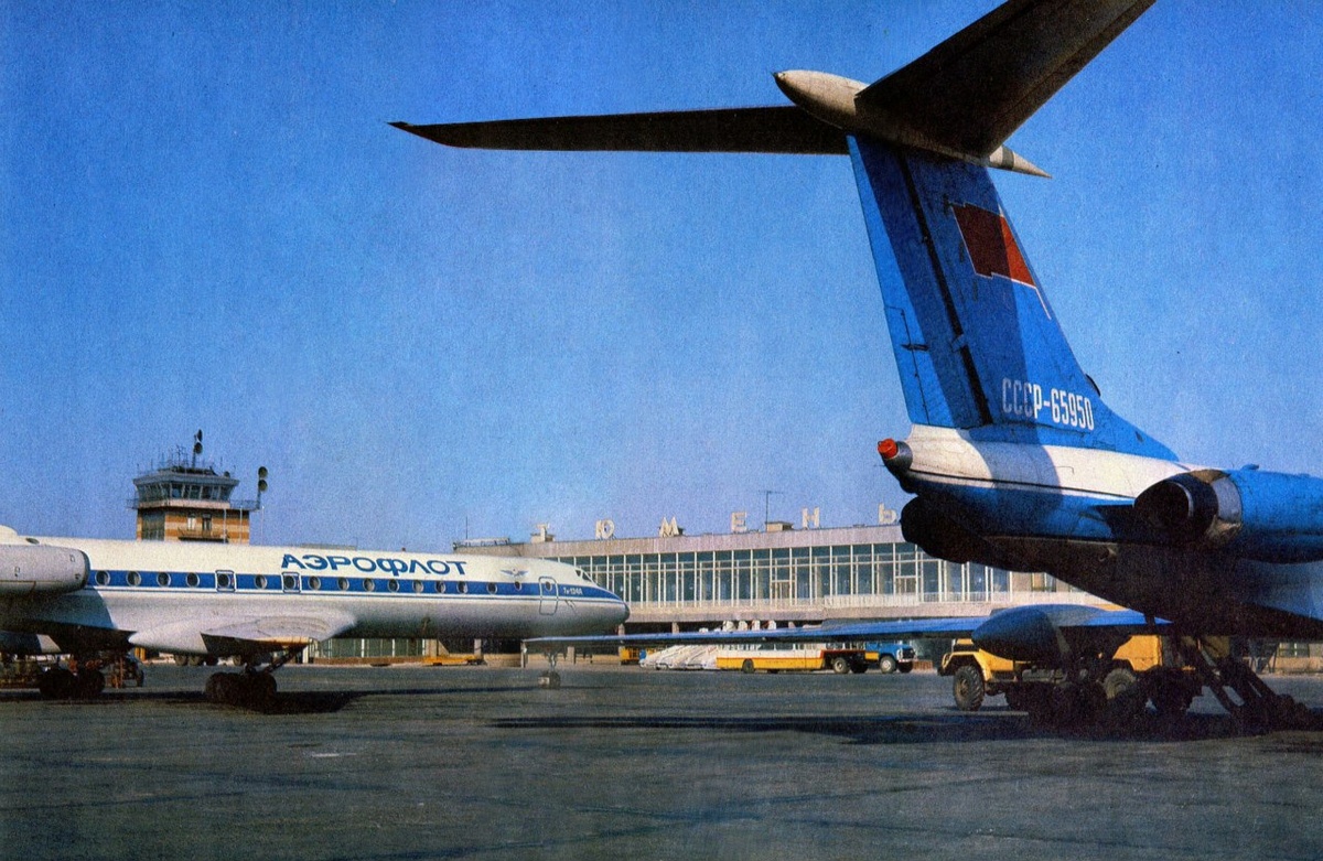 "ТУшки"перед вокзалом