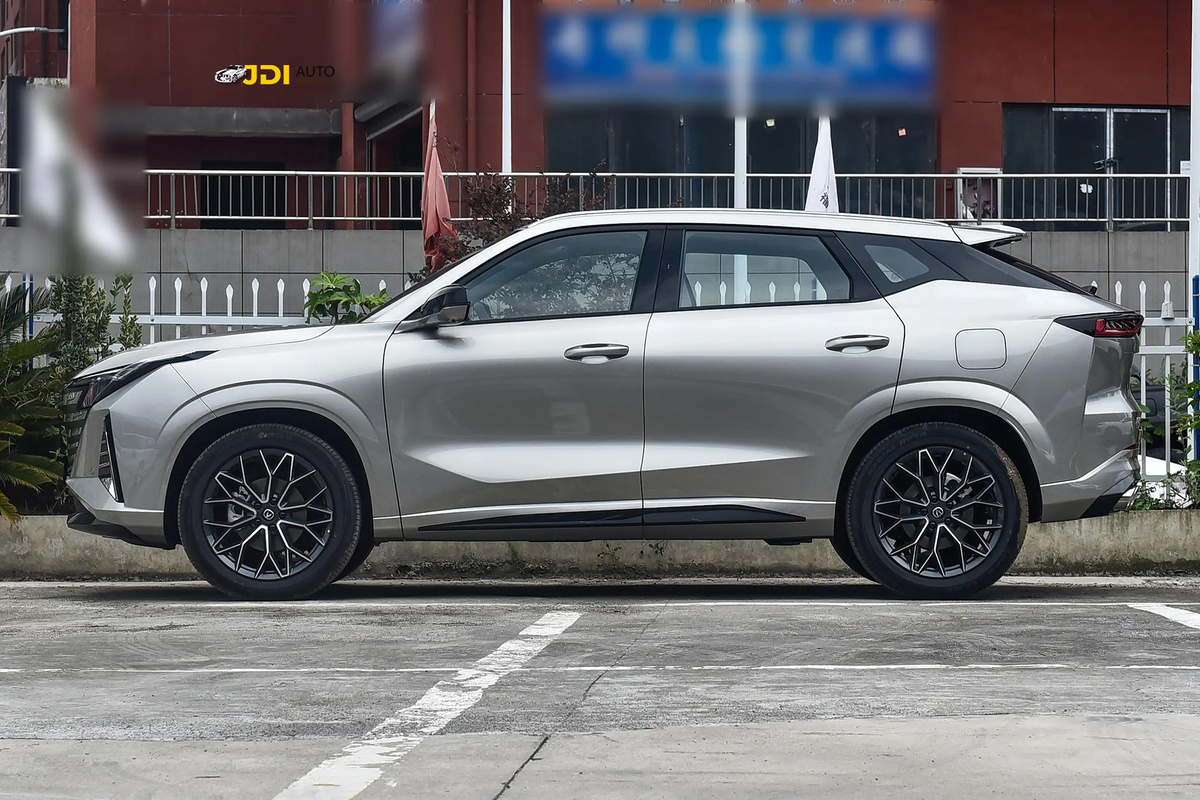 Changan UNI-Z 2025г.