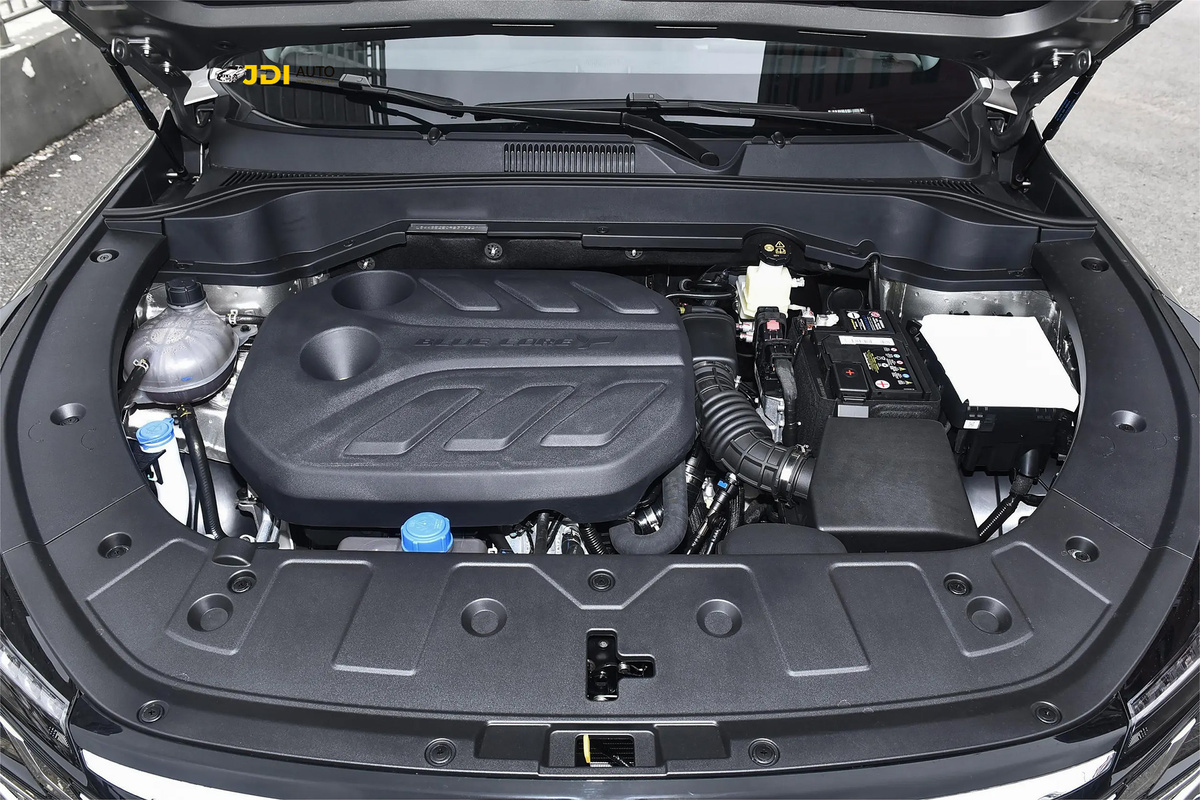 Подкапотное пространство Changan UNI-Z 2025г.