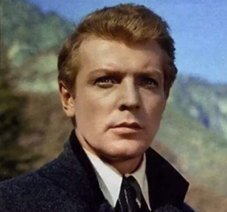 О.Стриженов. Фото из интернета.