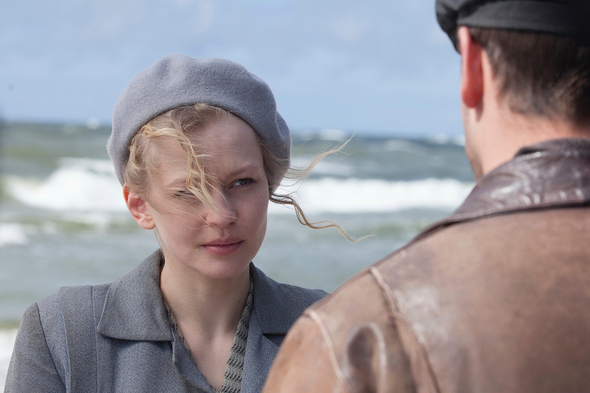    Кадр из фильма «Холодное танго»