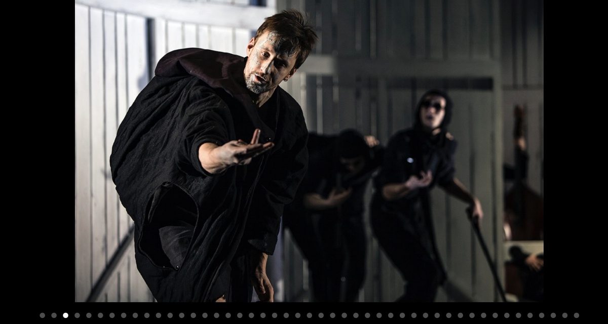 Эдгар ( Ю. Титов). Фото с официального сайта Мастерской Фоменко