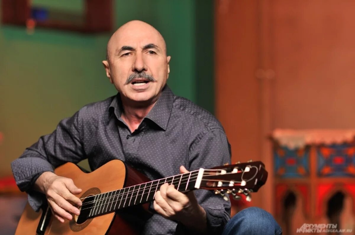    Народный артист России Мурат Кукан отмечает 75-летний юбилей