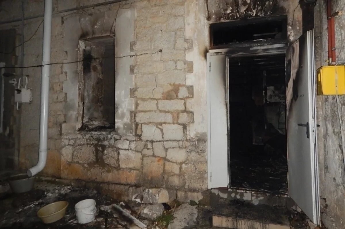    При пожаре в курортном поселке Гаспра под Ялтой погибли двое мужчин