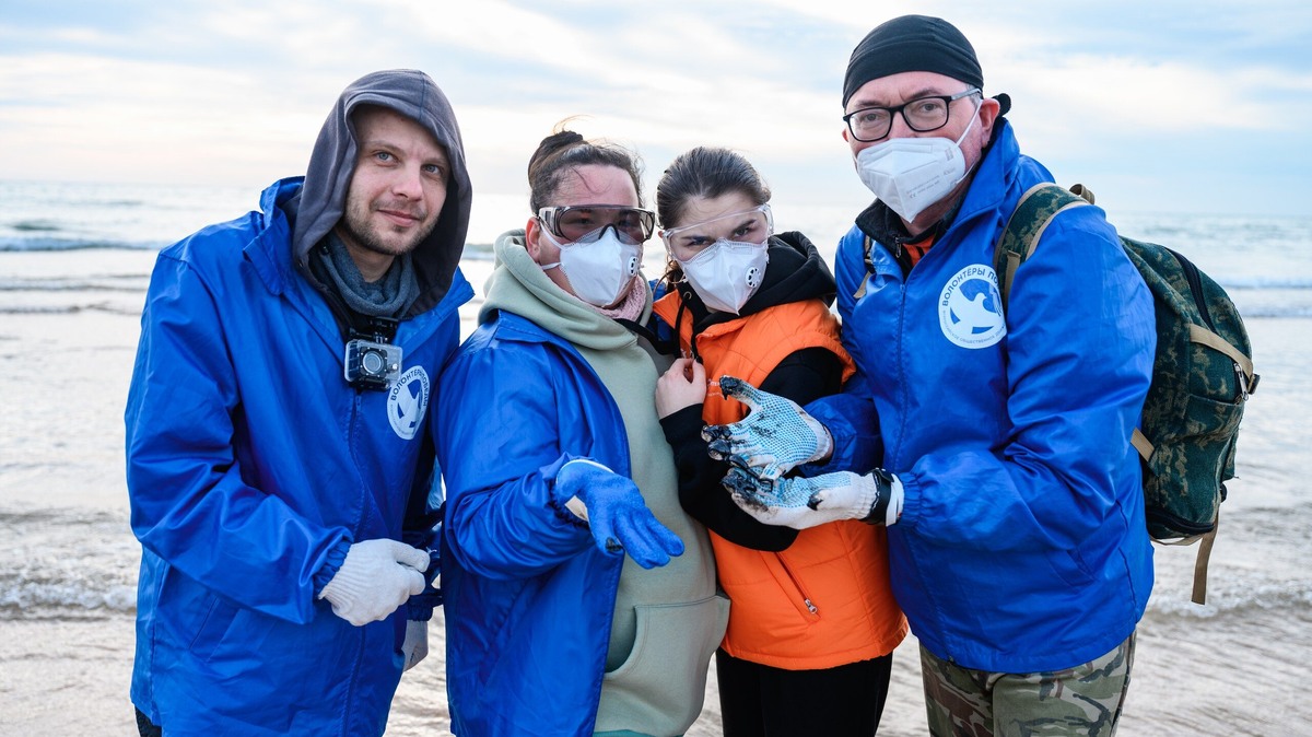    Делегация волонтёров из Нижнего Новгорода. Фото: Рома Захваткин