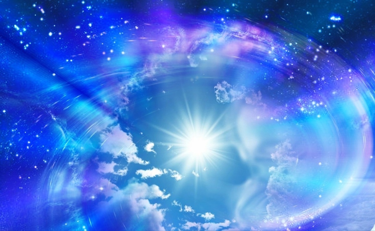 Освоение жизни в уверенности присутствия Света Бога в  повседневности – это дар времени. 