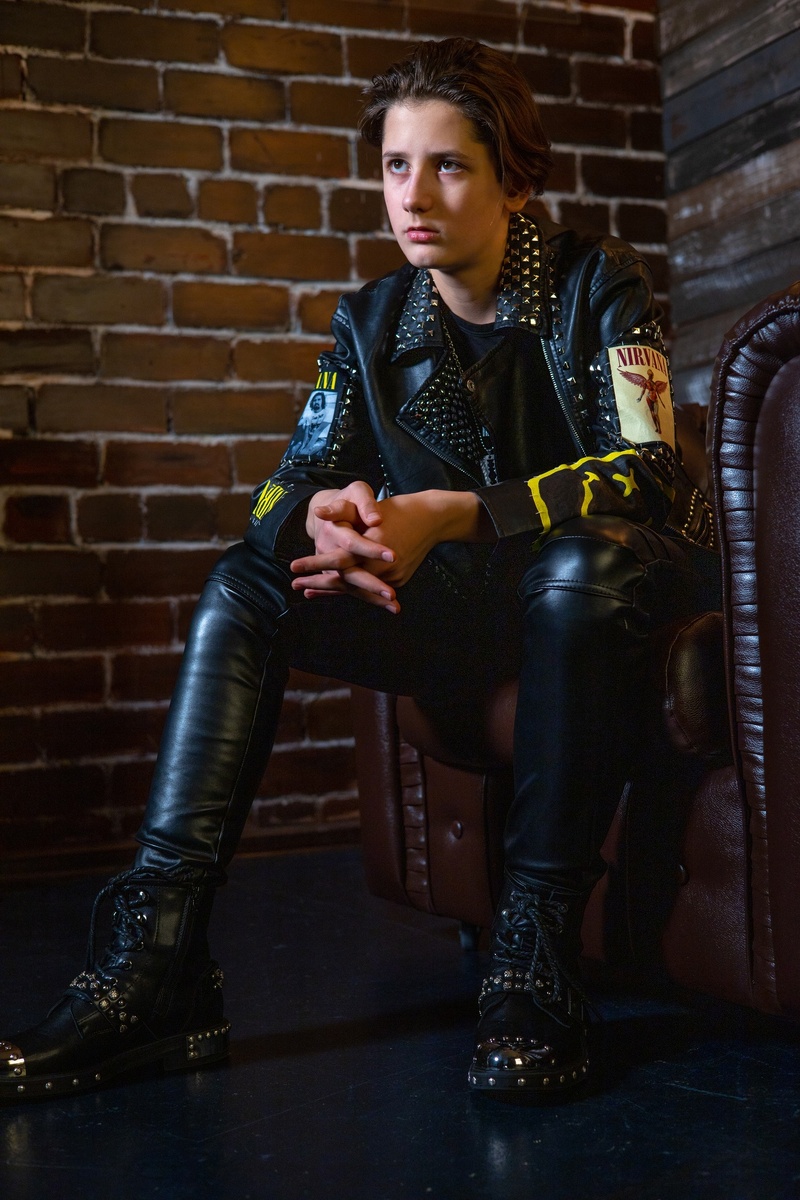 Добрыня Ковальчук в образе рокера