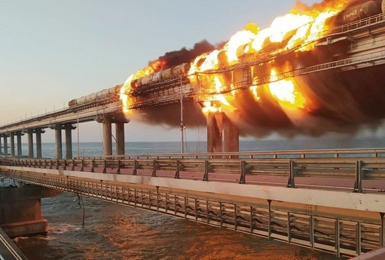    vk.com/myfeo_ru/Global Look Press