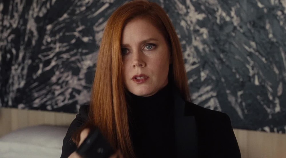     Эми Адамс, кадр из фильма «Под покровом ночи» (2016)