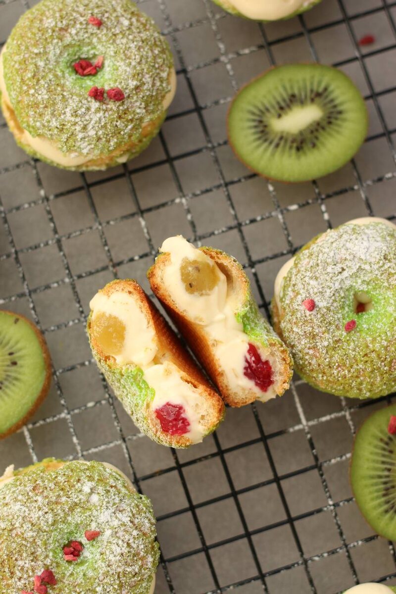 ПАРИ-БРЕСТ КИВИ МАЛИНА 