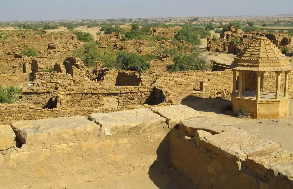 Так в наши дни выглядят руины деревни. Фото: timesofindia.indiatimes.com