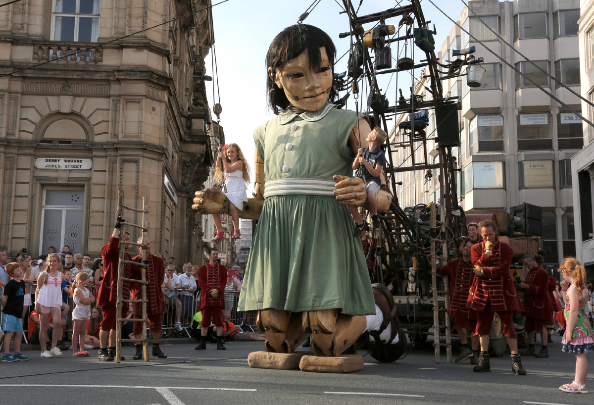  «SEA ODESSEY» французского театра гигантских марионеток ROYAL DE LUXE