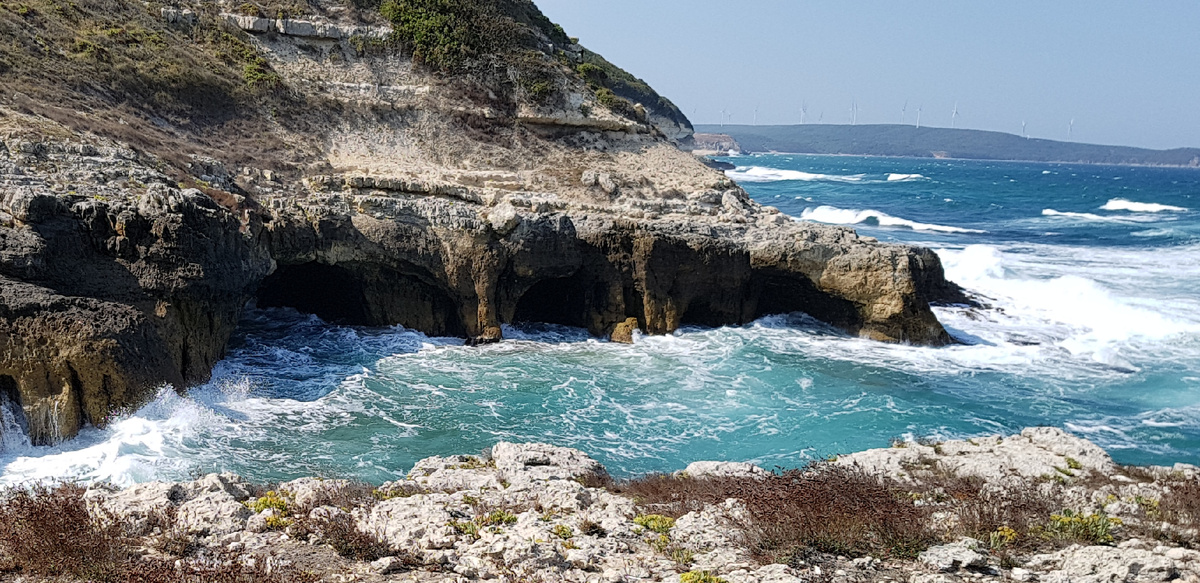 Пиратская бухта. Kıyıköy. Фото Elena HrisTan. 