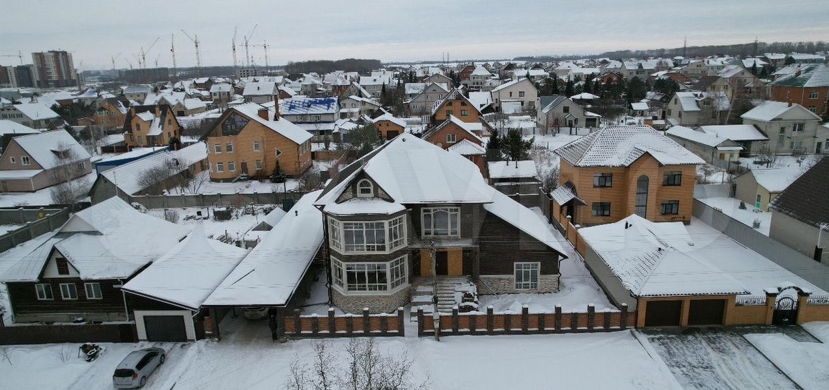 Коттедж на ул. Сапфирной