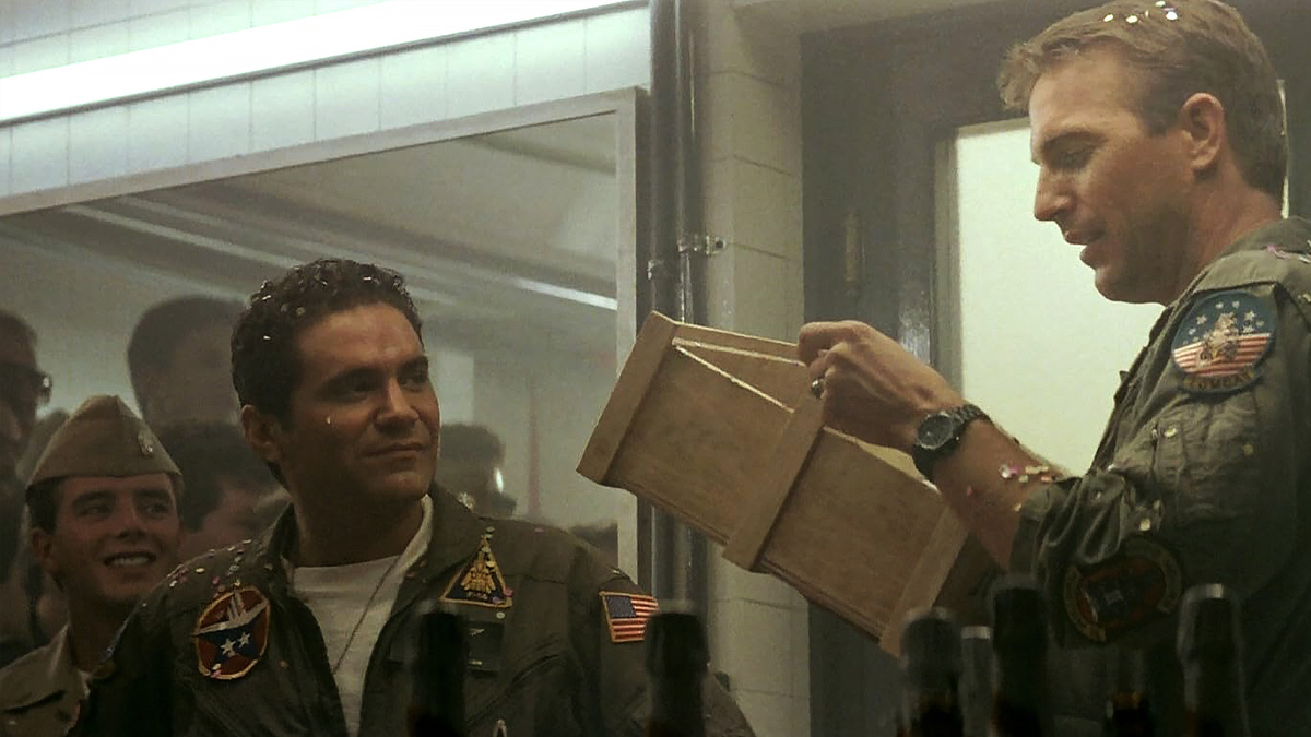 Кадр из фильма "Месть"