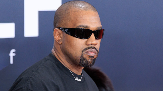    Крушение бизнеса Канье Уэста замышляют лидеры в сфере технологий, моды и музыки, пишет The Sun Андрей Бурков