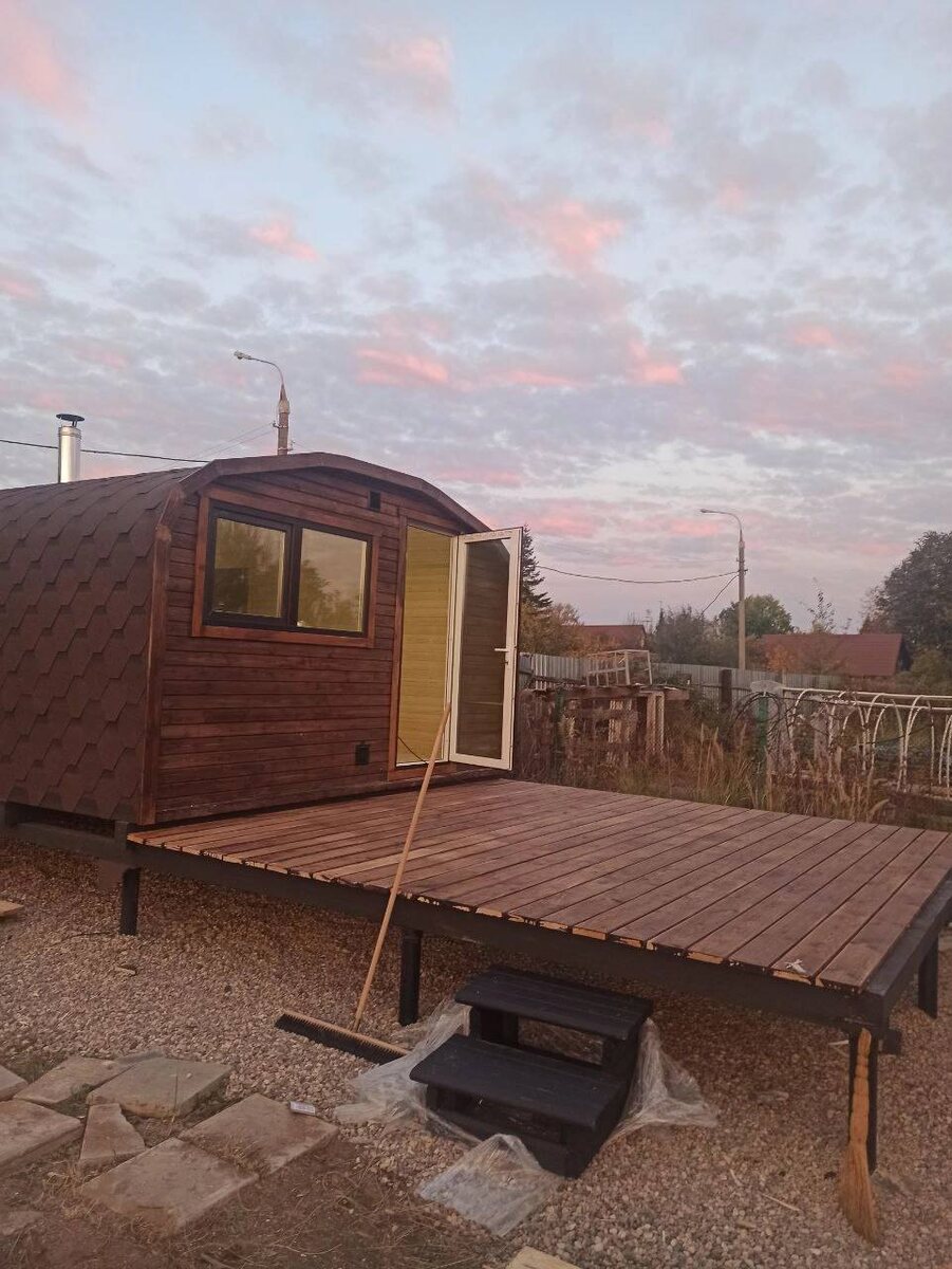 В процессе эволюции бани квадро-овал были внесены различные усовершенствования, направленные на повышение функциональности и комфортности таких построек. Современные технологии позволяют использовать различные материалы для изготовления бани, обеспечивая долгий срок службы и надежность конструкции.