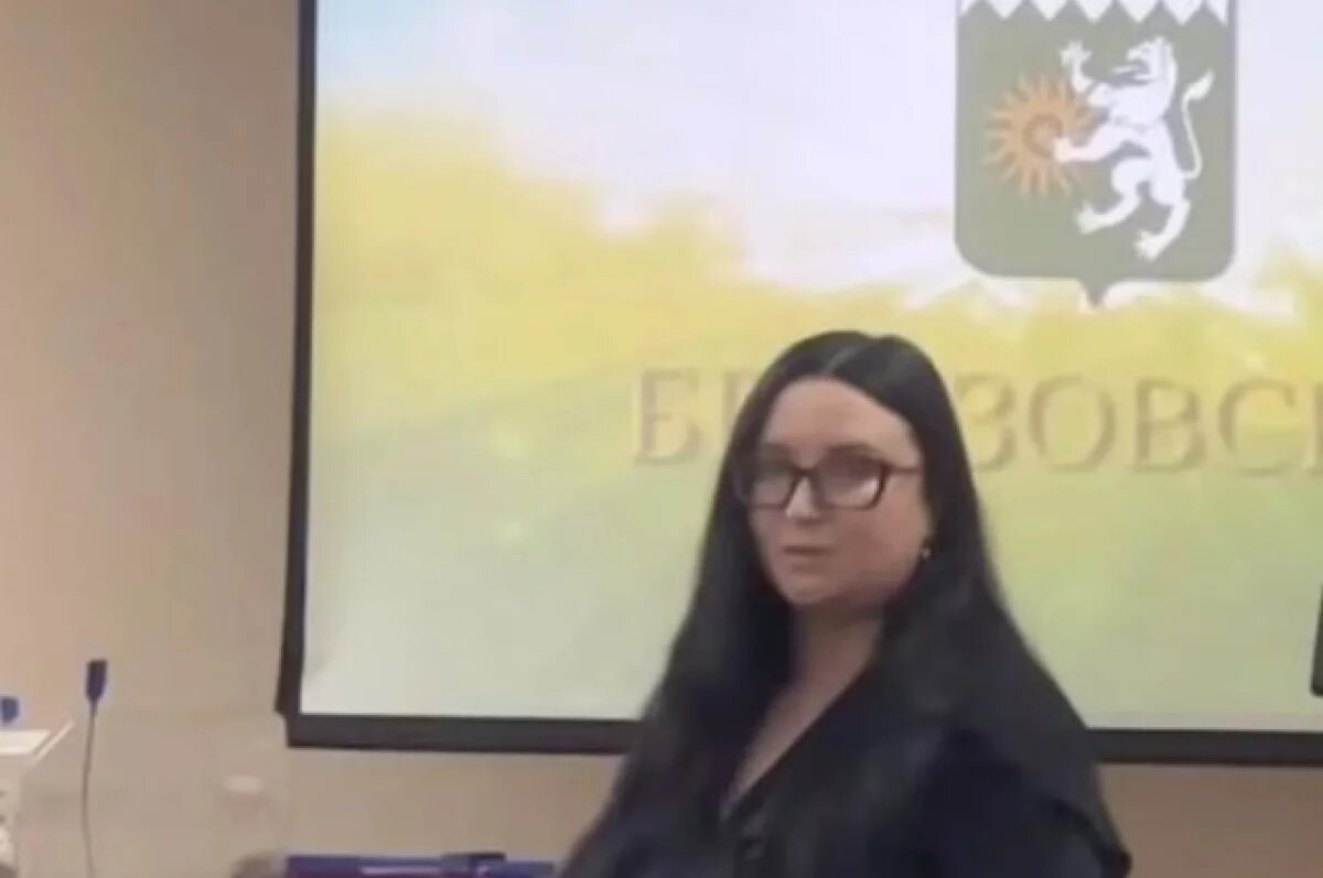    Мэр Березовского Маслакова подала в суд на избравших её депутатов гордумы