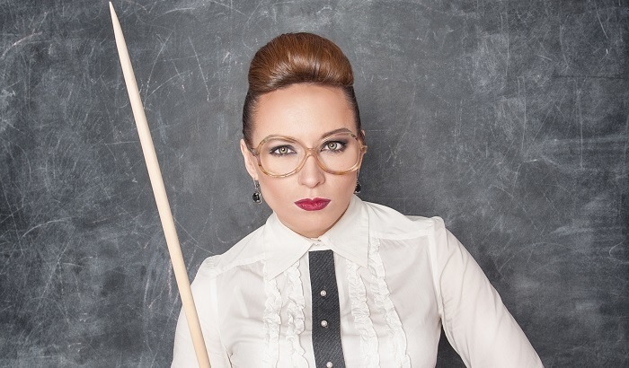    Чернышенко отметил нехватку молодых учителей в России