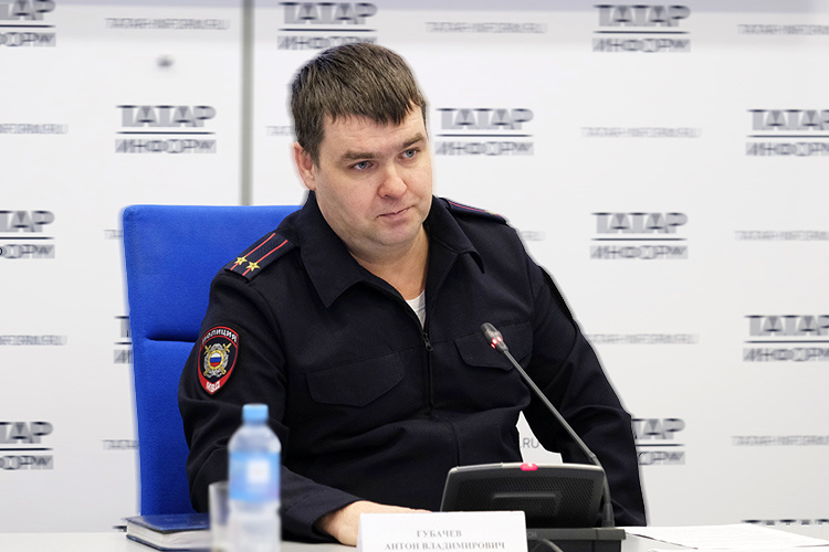    Количество нелегальных мигрантов в Татарстане неизвестно. «Если бы мы знали, сколько их и где, то их бы уже не было», — отметил Антон Губачев.   
Фото: 16.мвд.рф