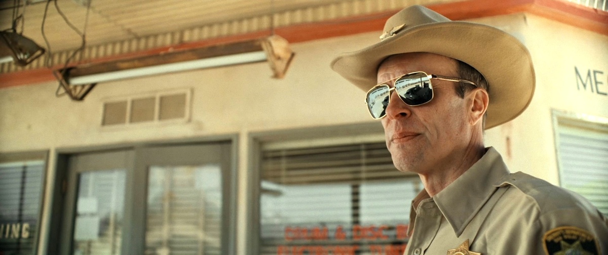 Кадр из к/ф Blood Star.