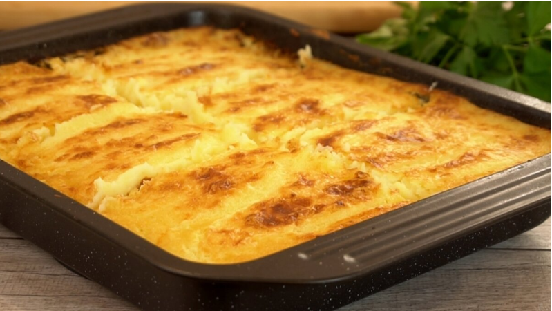Муж обожает, когда я готовлю так картофельную запеканку на ужин, эта вкуснятина съедается у нас не успевая остыть