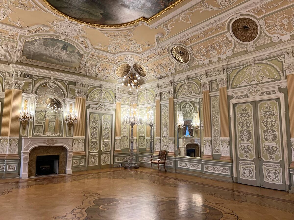 Интерьеры дворца