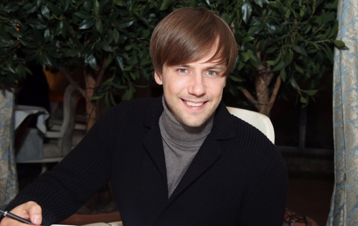 на фото Иван Жидков 