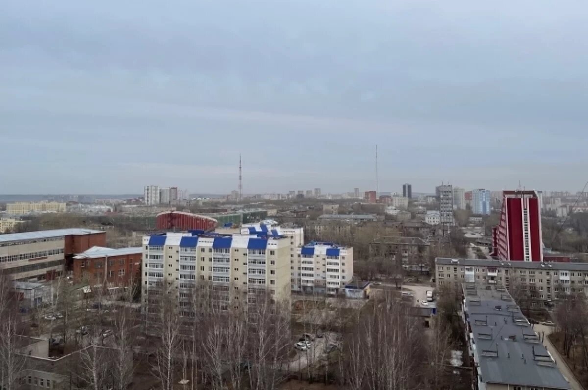    Стенки у сползающих в лог домов построили в 2022 году.