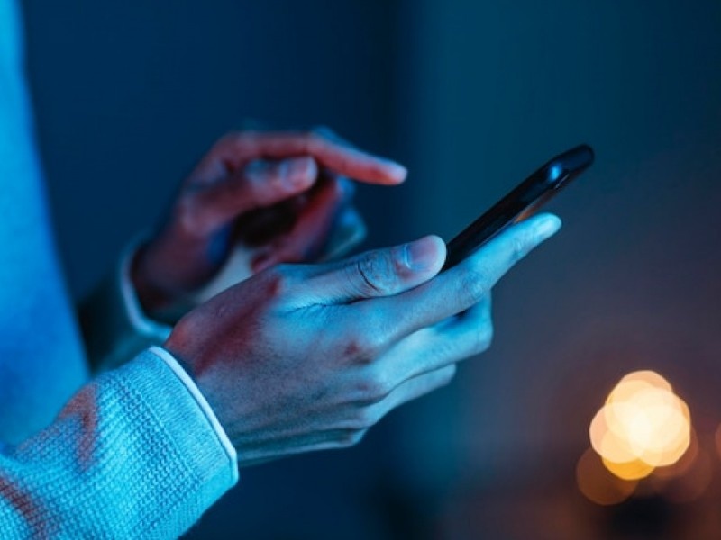    В России выросли цены на мобильную связь