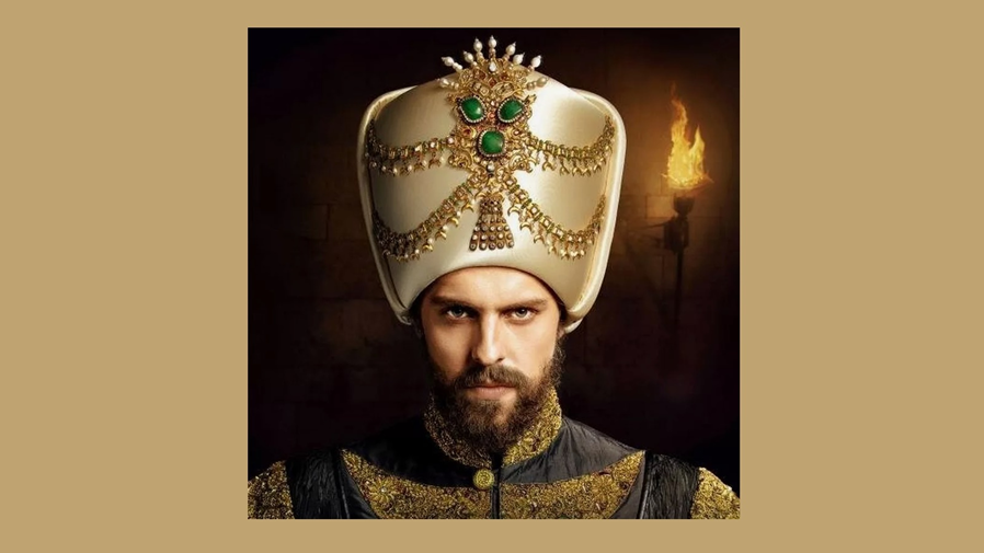 коллаж выполнен автором канала