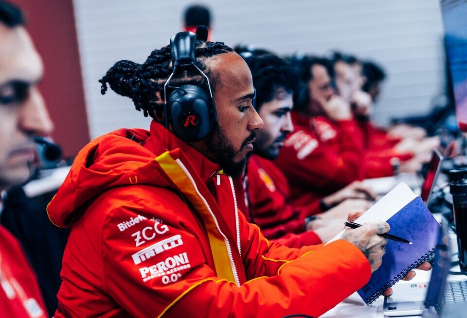    «Ciao a tutti!» Льюис Хэмилтон заговорил на итальянскомFerrari