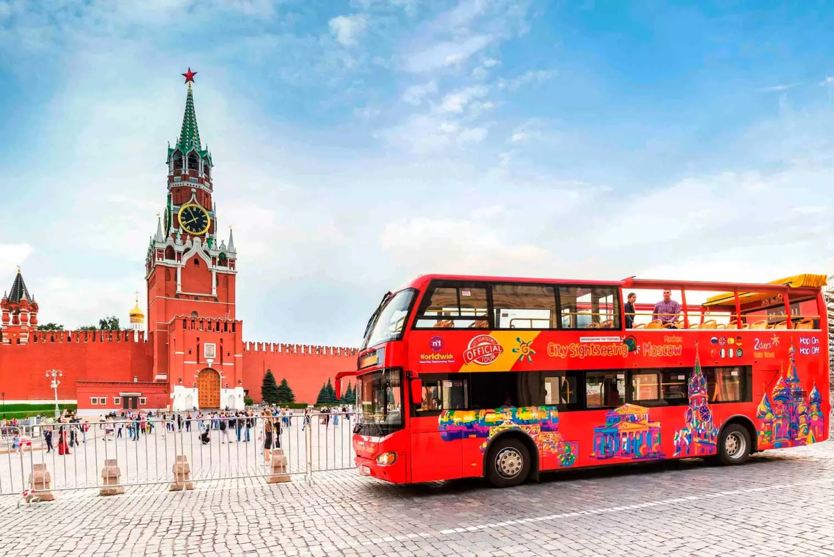 10 лучших туристических направлений в России