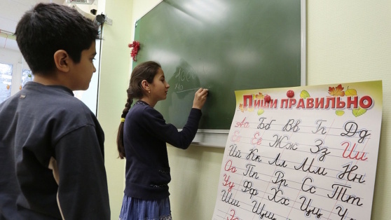    Рособрнадзор установит порог в 30% для теста по русскому для детей мигрантов Богдан Герцен