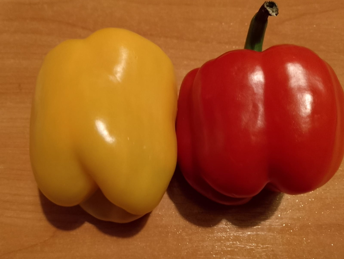 Перцы сладкие из магазина