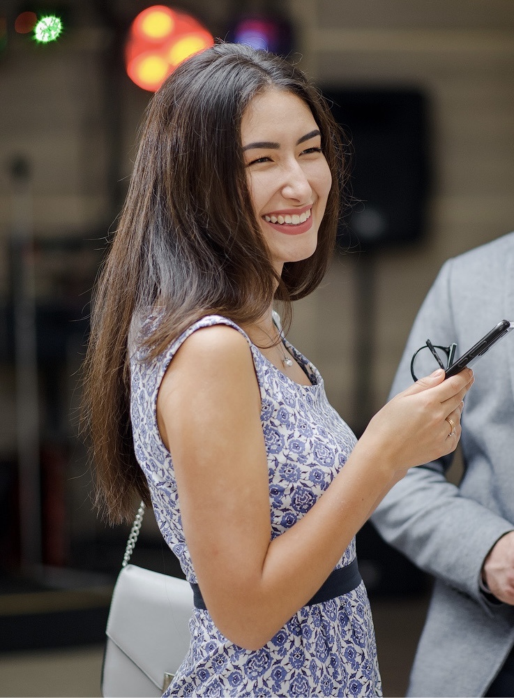 Здесь уже перестала носить пластинку. Фото со свадьбы друзей