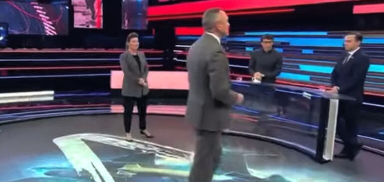 Абзалов, Попов и Скабеева часто встречаются, обсуждают разные вопросы