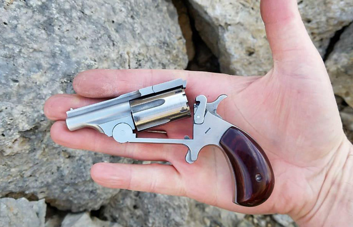 NAA Mini Revolver./ Фото: thetruthaboutguns.com