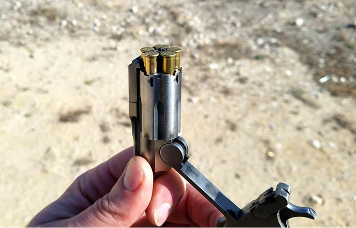 NAA Mini Revolver./ Фото: thetruthaboutguns.com
