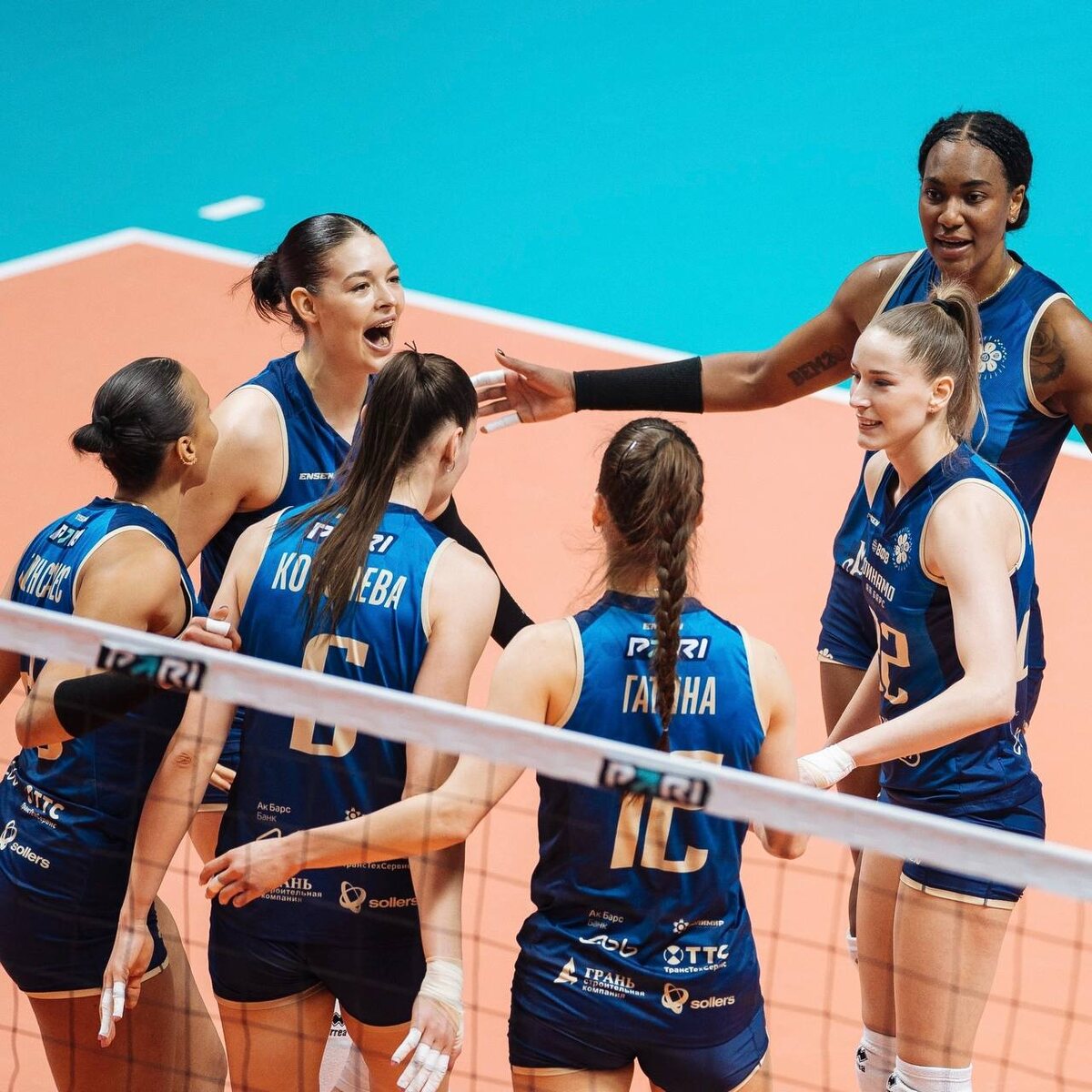 С апреля прошлого года казанская команда выигрывает все турниры. Фото: волейбольный клуб "Динамо- Ак Барс" (Казань)