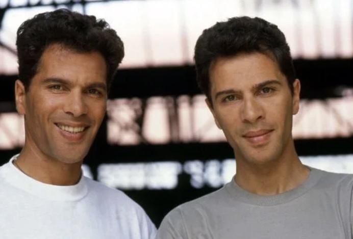 Игорь и Григорий Богдановы в детстве 