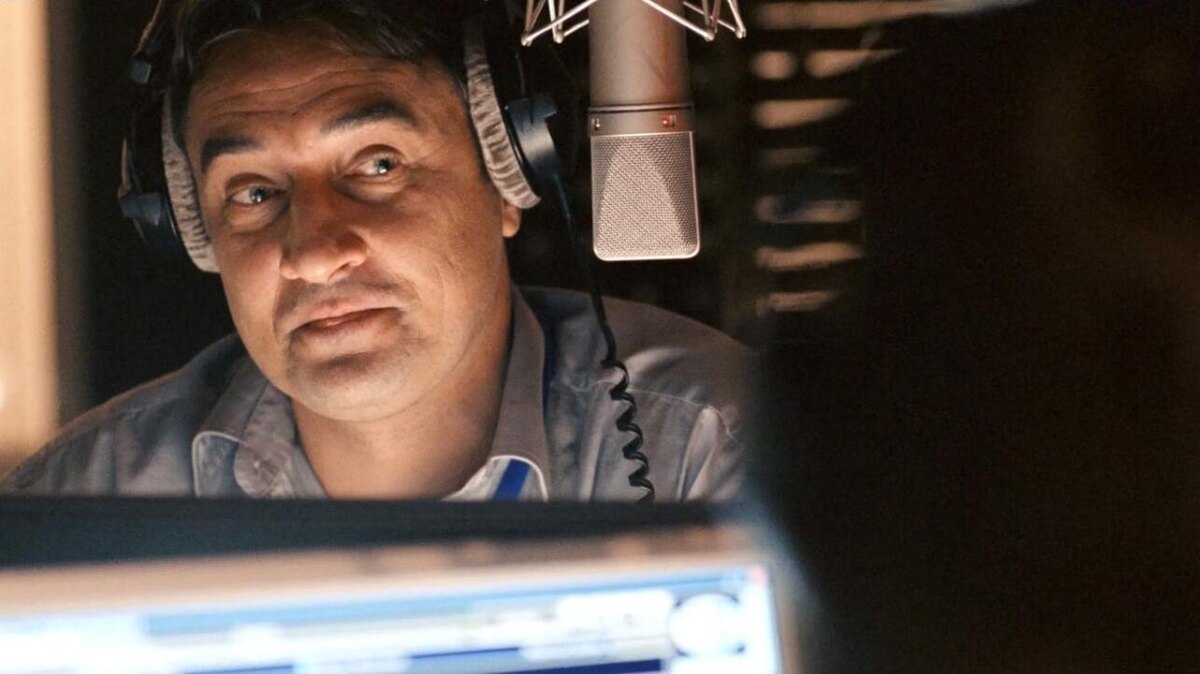    Кадр из фильма «День радио», реж. Дмитрий Дьяченко