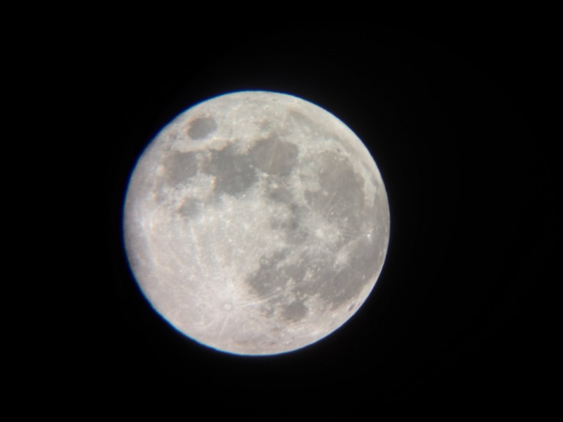    Снежная Луна поднялась над КарелиейАлександр Гнетнев