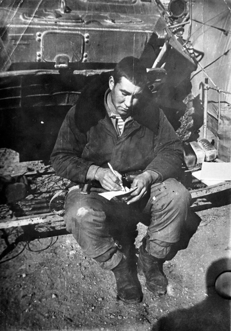 Владимир Гапешко во время службы в Афганистане