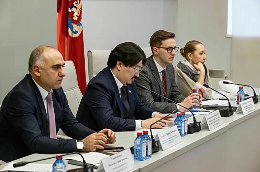 © Парламентская газета