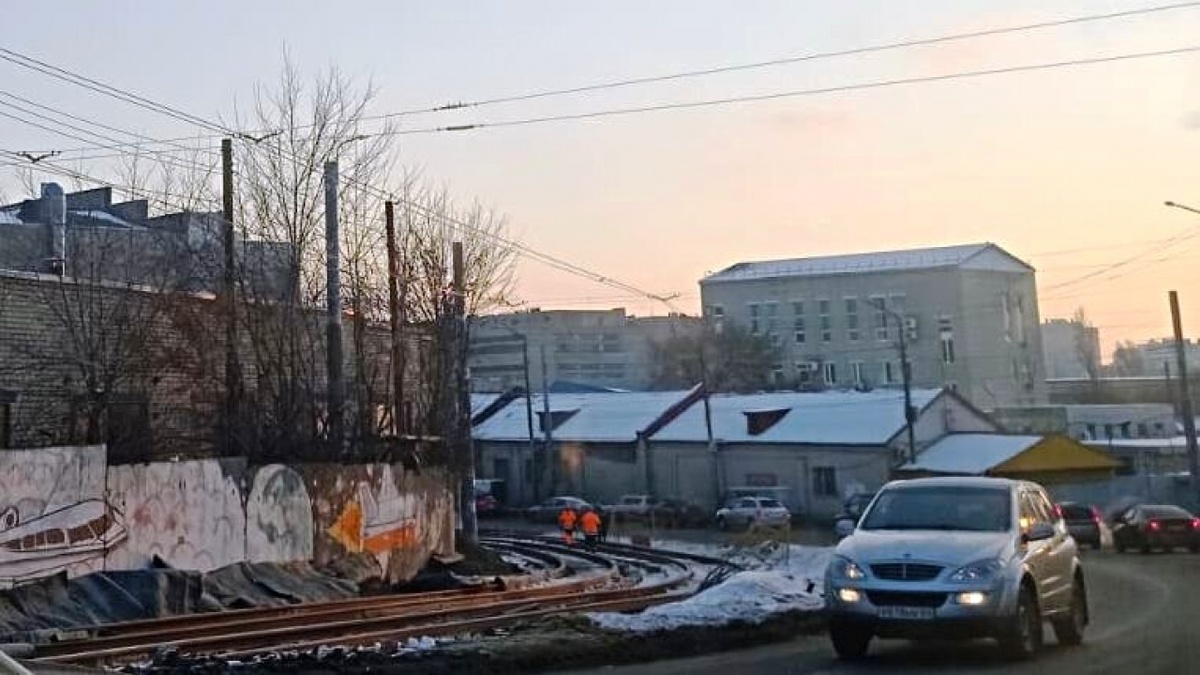    Власти ответили на вопрос о ржавых рельсах скоростного трамвая в СаратовеНовости Саратова и области – Сетевое издание «Репортер64»