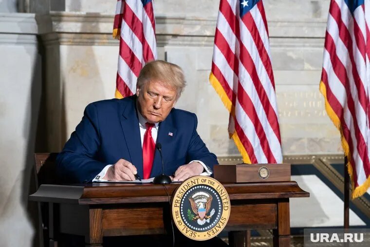 Трамп предложил Путину прекратить огонь на Украине. Фото: Official White House / Shealah Craighead