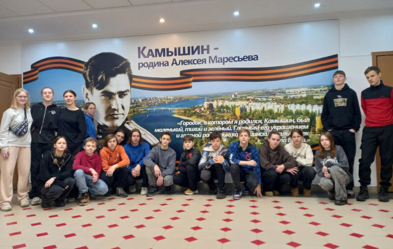    Спортсмены школы №312 города Санкт-Петербурга в центре патриотического воспитания имени Маресьева (фото: школа № 312, Санкт-Петербург)