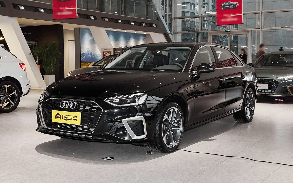 Dongchedi📷Audi A4 L